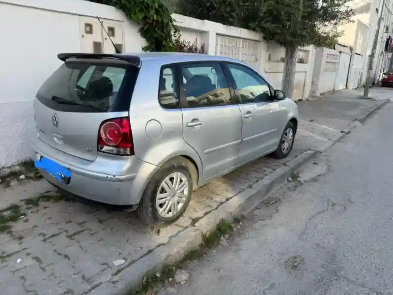 Volkswagen Polo Essence 2007 - Vue 4