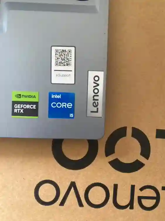Lenevo LOQ - Vue 2