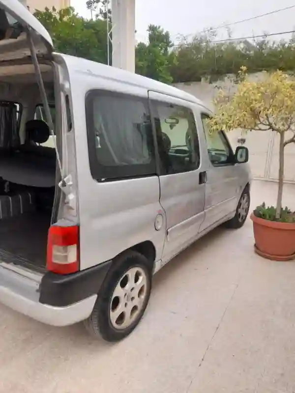Peugeot Partner Diesel 2005 - Vue 4