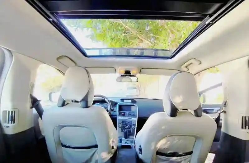 Volvo Xc60 Essence 2011 - Vue 3