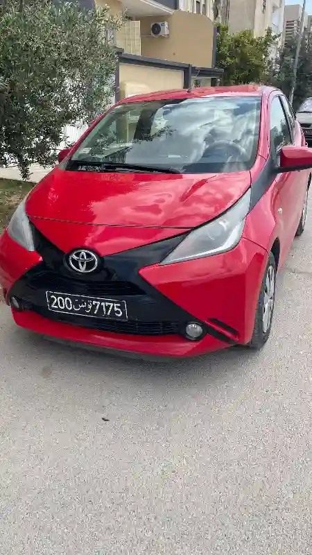 Toyota Aygo Essence 2018 - Vue 3