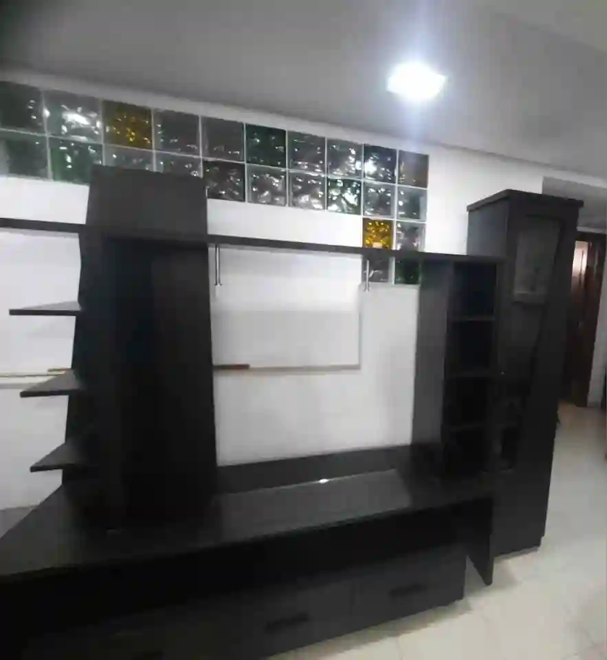Bibliothèque Meuble tv Avec Table à Ain Zaghouan - Vue 1