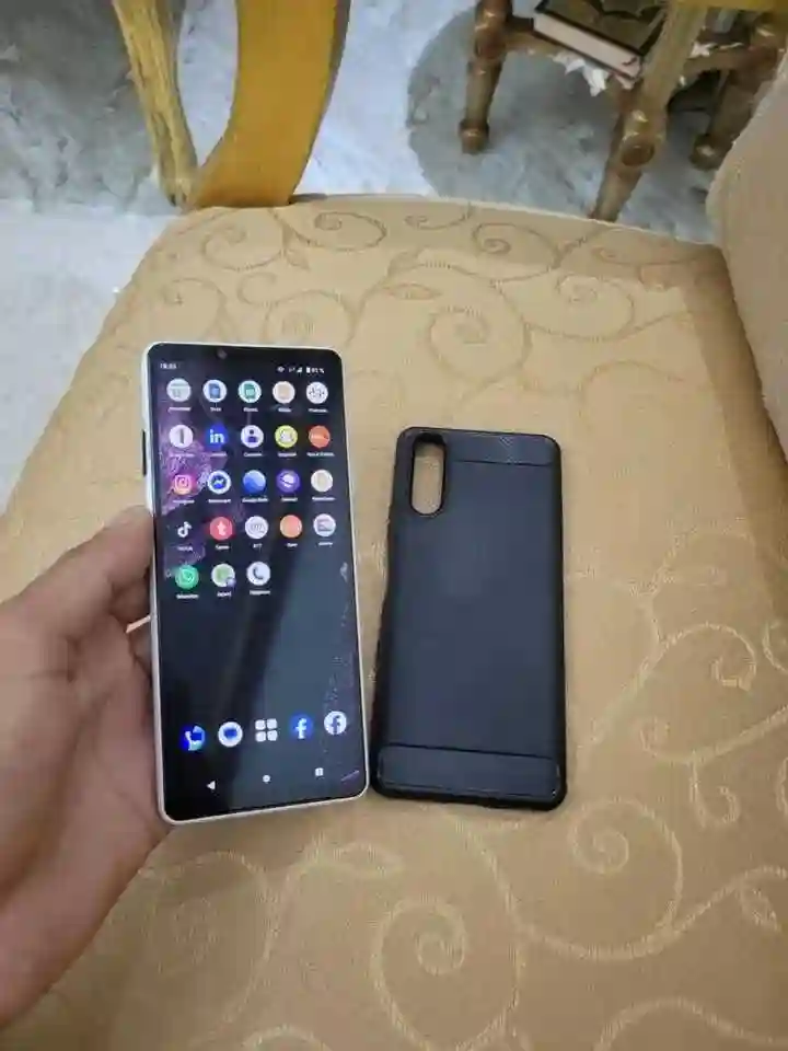 Sony Xperia 10 ||| - Vue 4