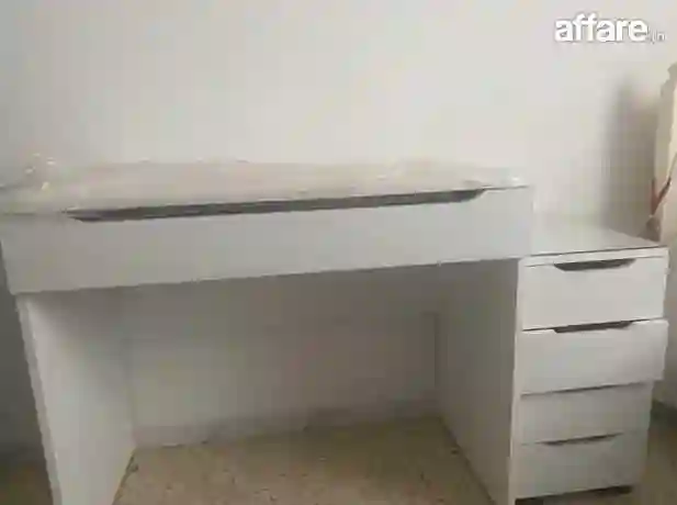 Coiffeuse Commode et Miroir