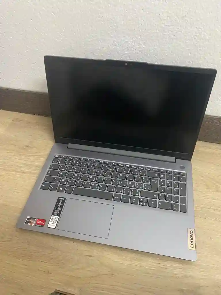 PC Portable Lenovo - Vue 3