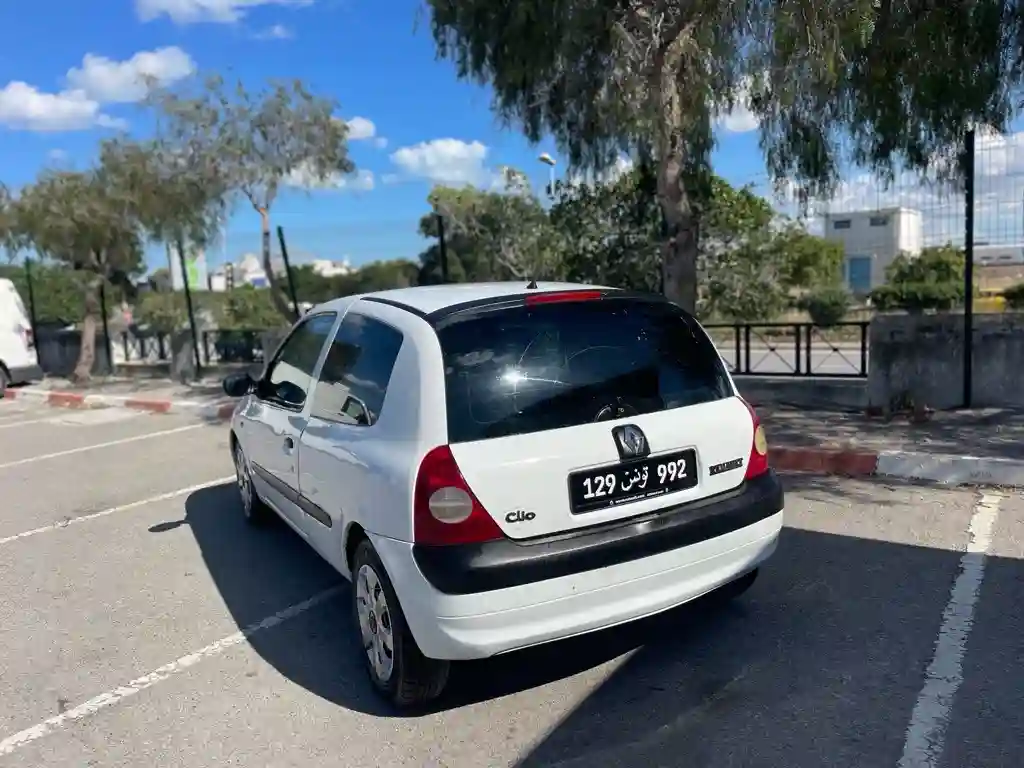 Renault Clio Bombè Dci 🇫🇷🇫🇷 - Vue 2