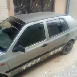 Volkswagen Golf Essence 1995
