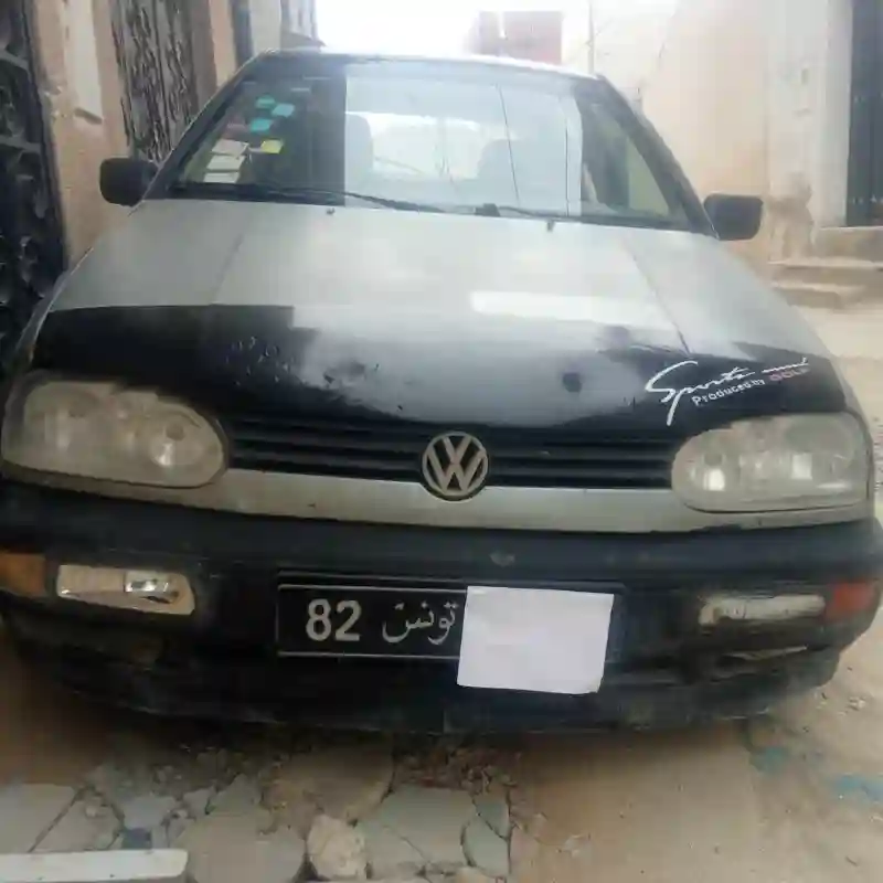 Volkswagen Golf Essence 1995 - Vue 2
