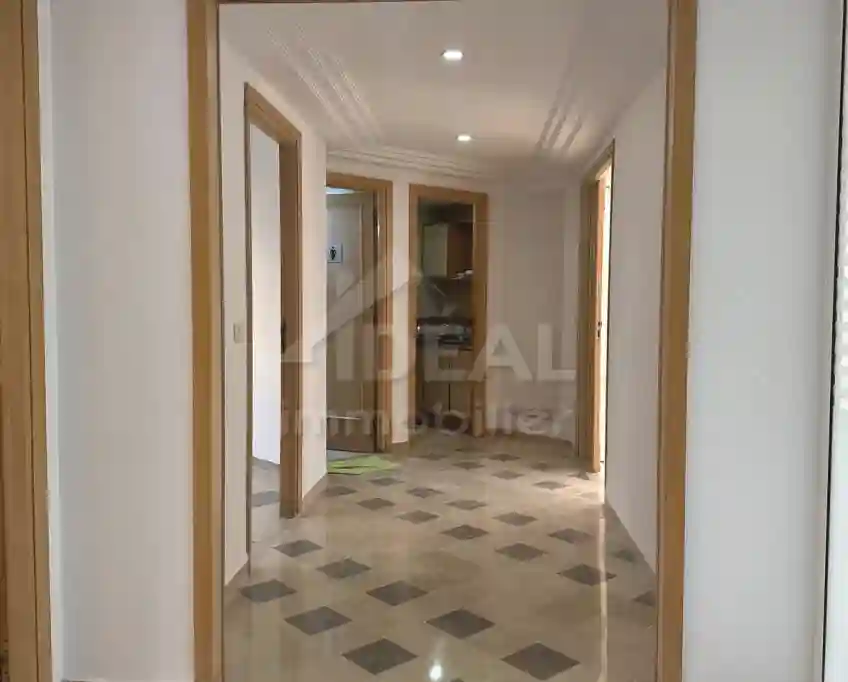 À Louer | Bureau de 150 m² au lac 1 - Vue 3