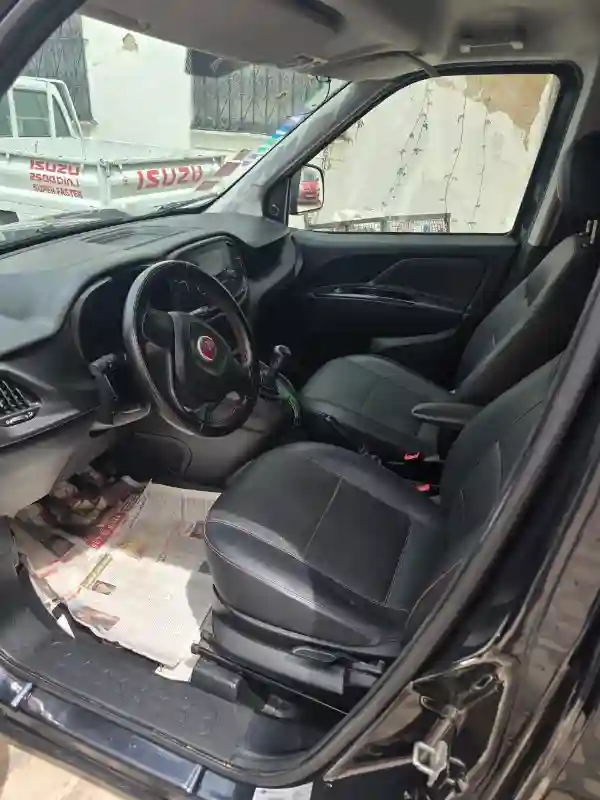 Fiat Doblo Diesel 2021 - Vue 9