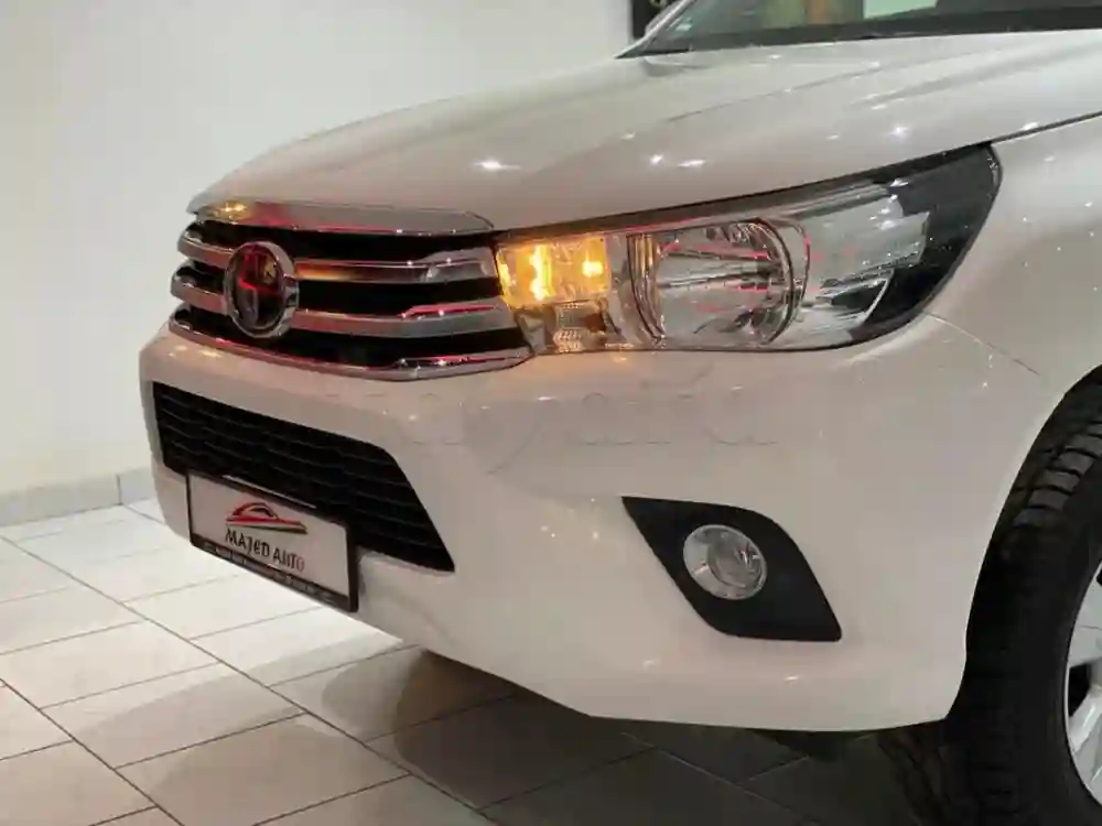Toyota Hilux - Vue 1