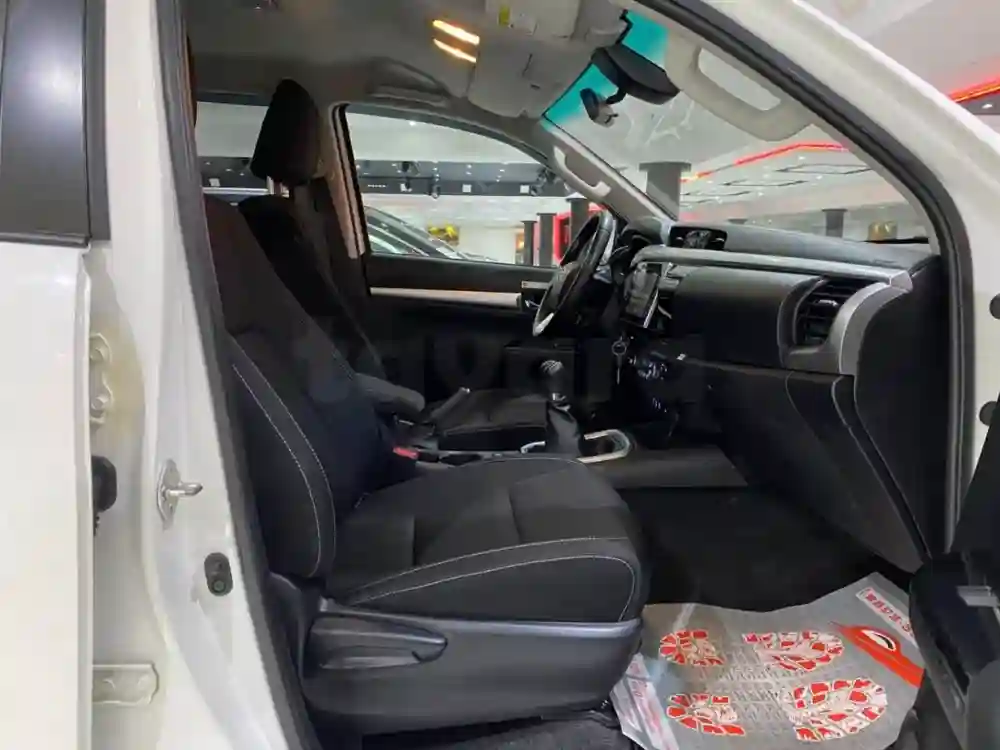 Toyota Hilux - Vue 2