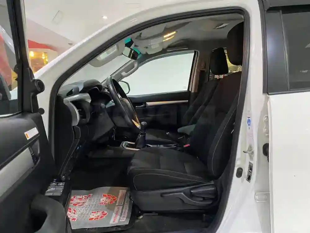 Toyota Hilux - Vue 7