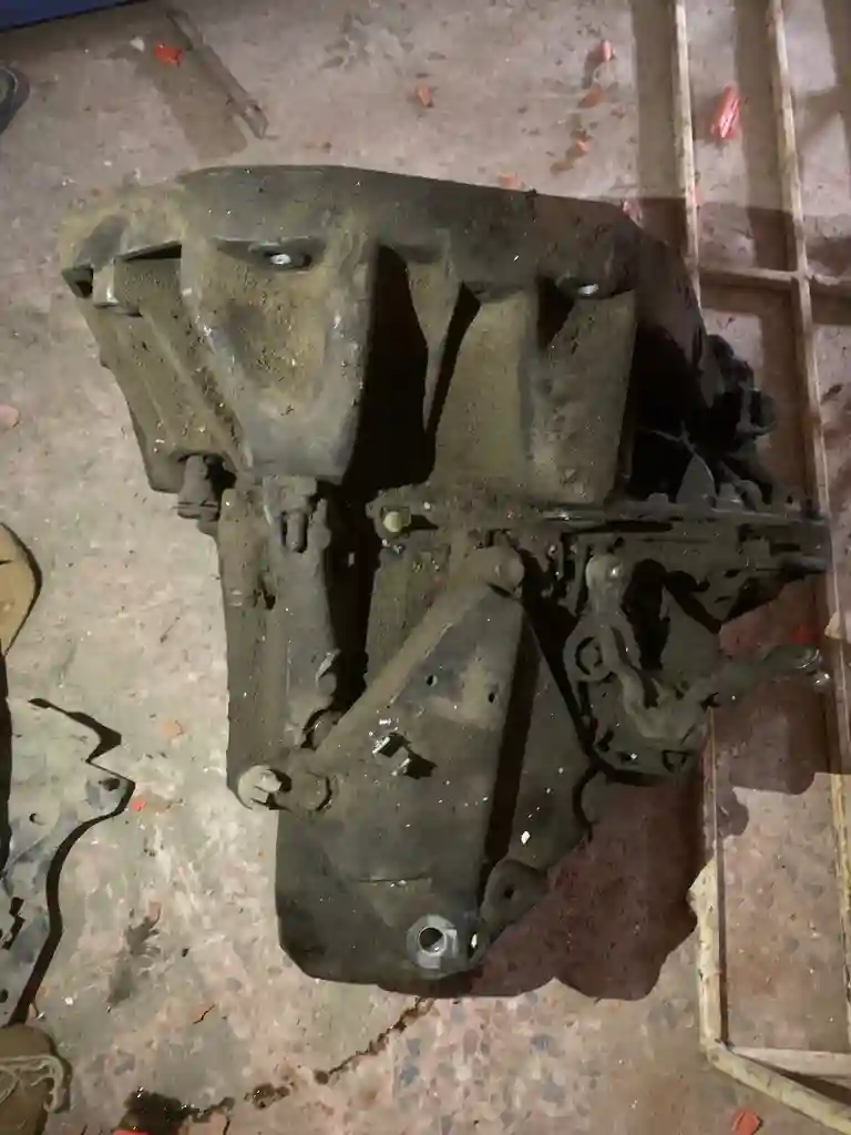 Boîte de Vitesse Clio 2 - Vue 1