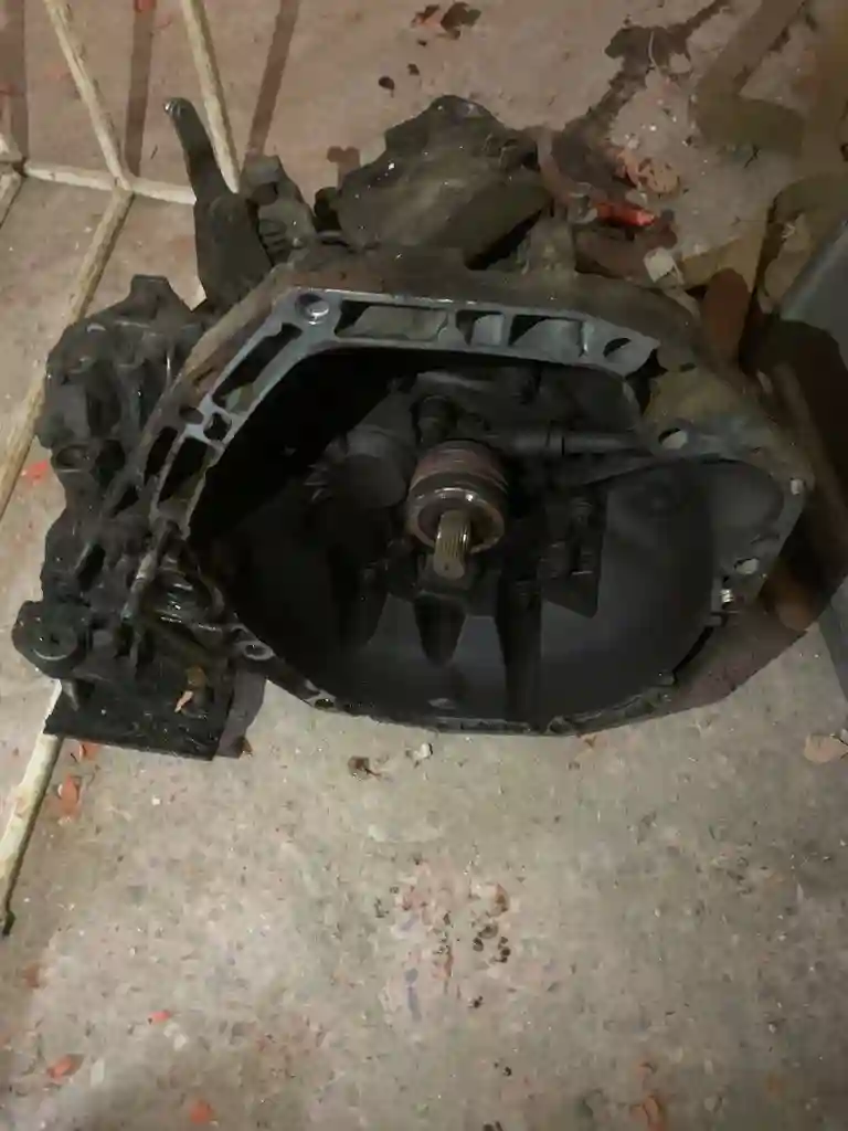 Boîte de Vitesse Clio 2 - Vue 2