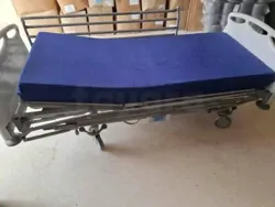 Lit Médical en Très bon État