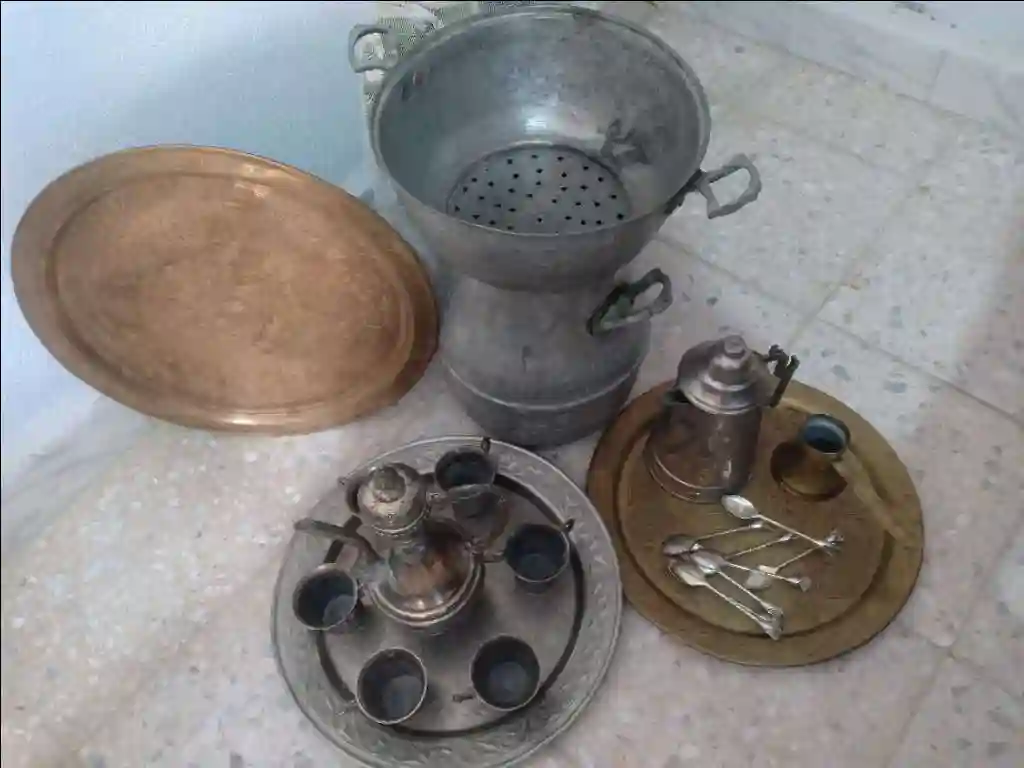 ماعون نحاس زمني للبيع - Vue 1