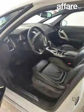 Voiture DE Collection DS5 - Vue 1