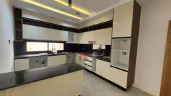 Villa Avec Étage à Vendre à Djerba Houmt Souk zu – réf V704