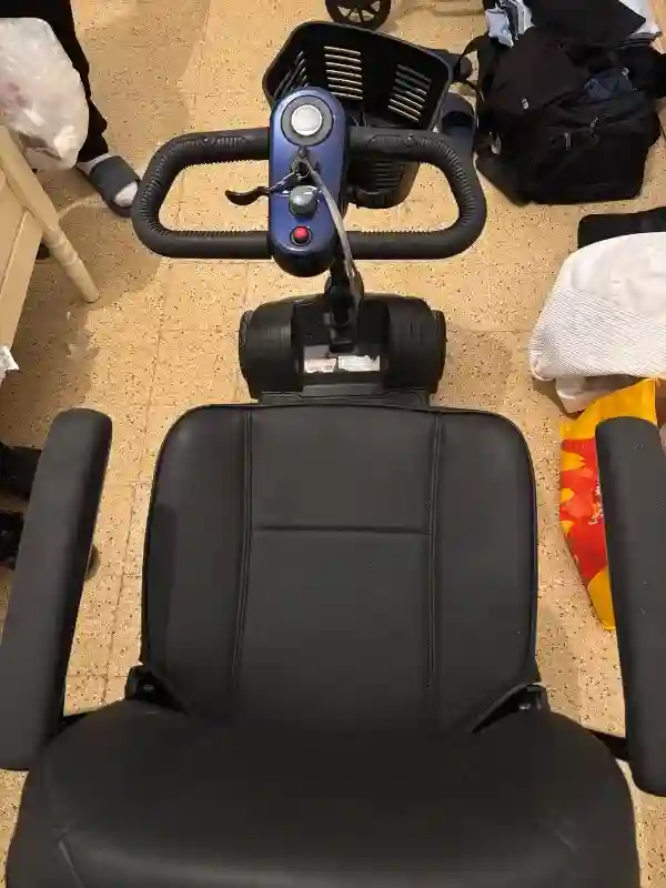 Scooter Électrique Pour le Handicapé - Vue 3