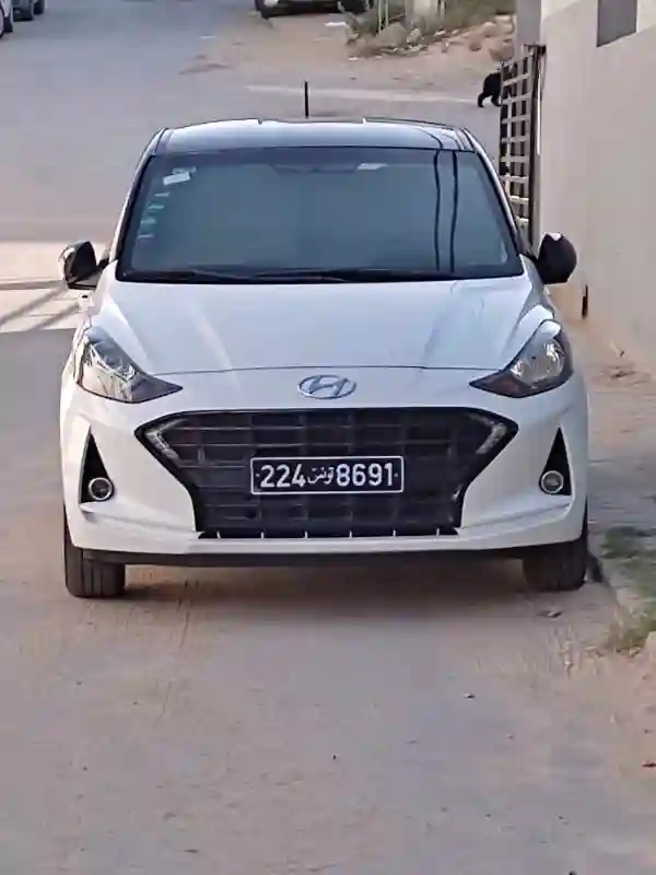 Hyundai I10 Essence 2021 - Vue 6
