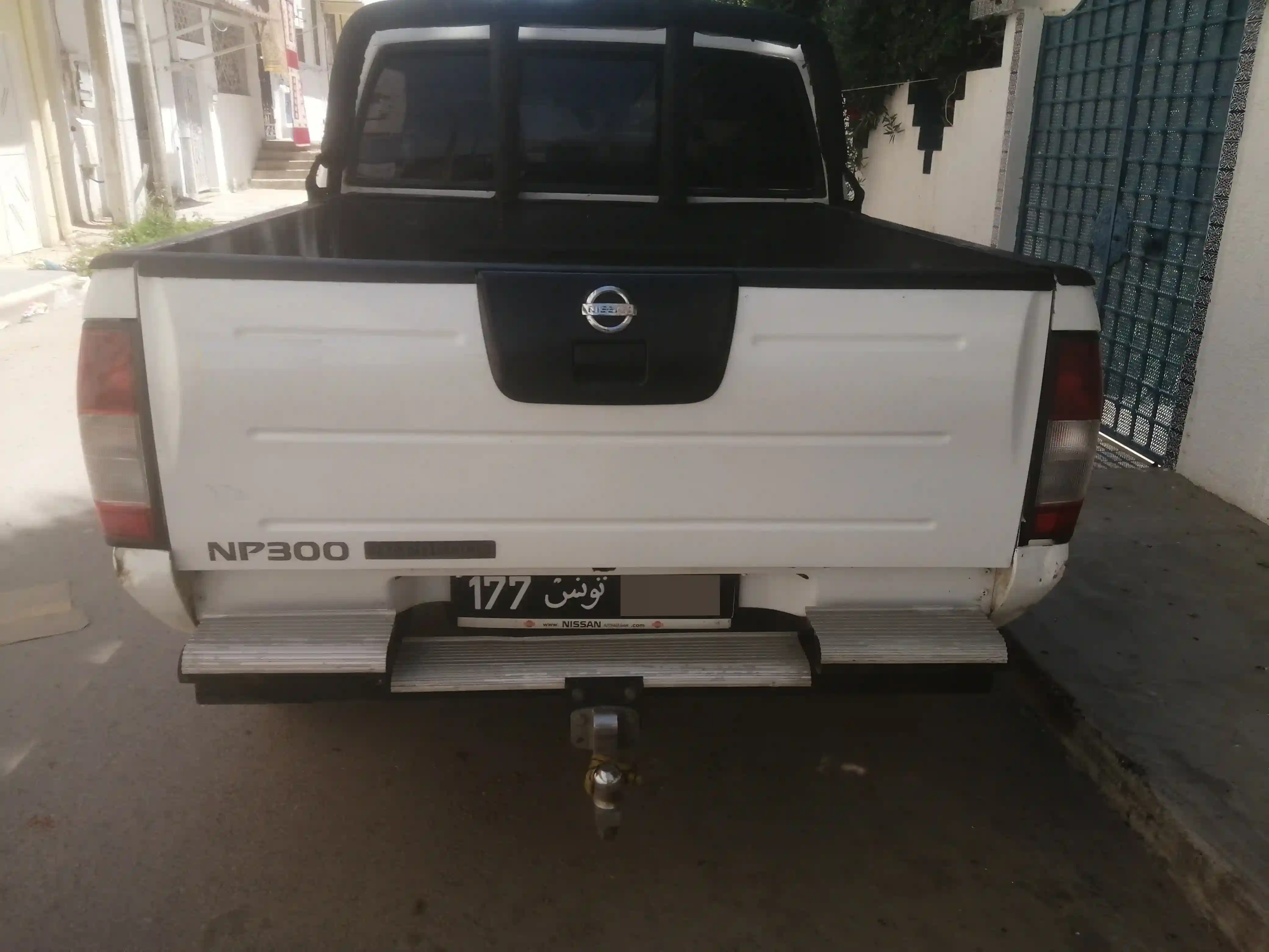 Nissan Hardbody d22 4x4 Pickup à Bizerte - Vue 3