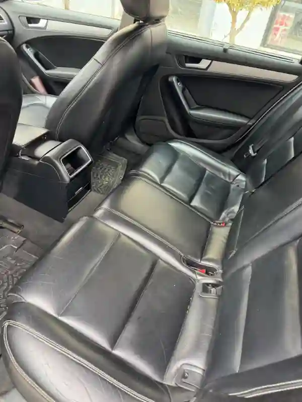 Audi A4 Essence 2015 - Vue 4