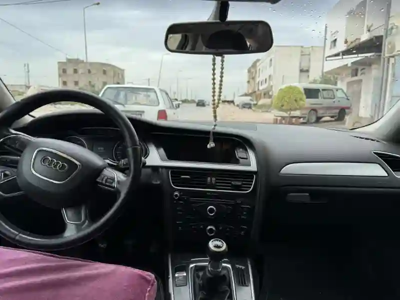 Audi A4 Essence 2015 - Vue 6