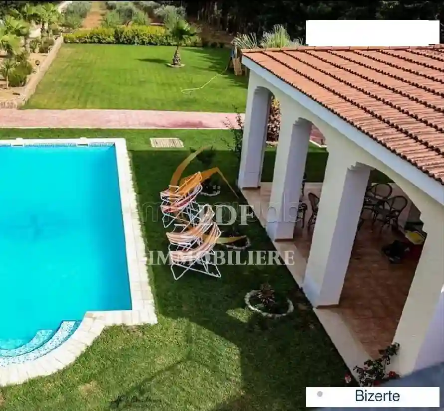 Une Charmante Villa Avec Piscine à Bizerte - Vue 3