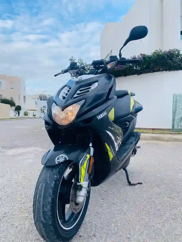 Yamaha Nitro fin 2014 - Vue 5