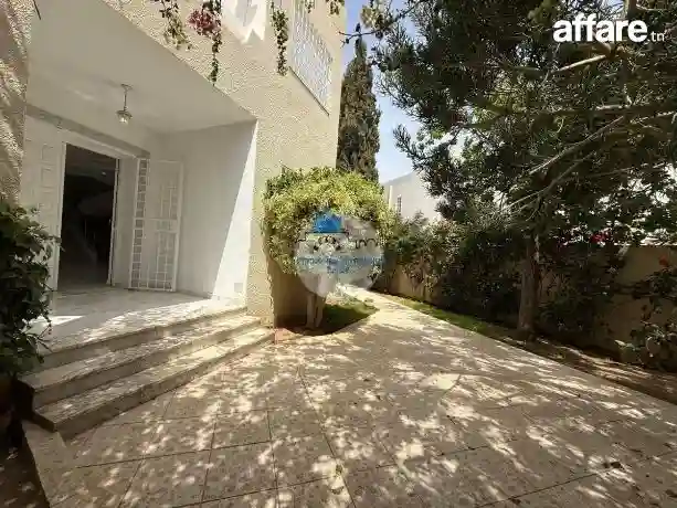 A Louer un Spacieux Villa S+5 à Sahloul - Vue 6