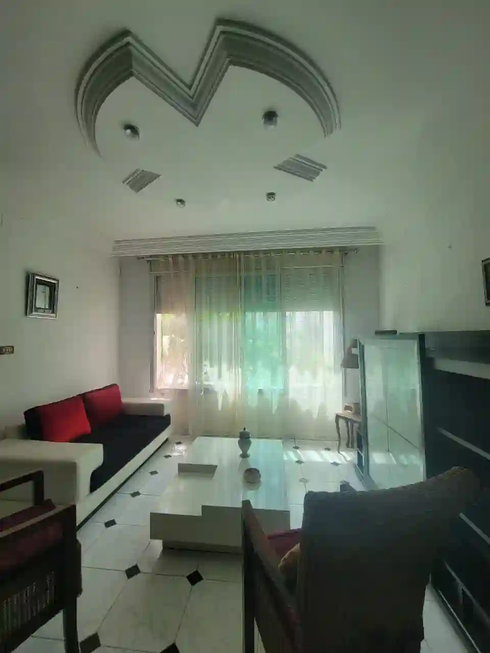 Villa Semi Meublé Triplex à Bizerte