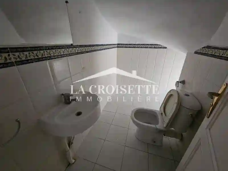 Duplex s+3 Avec Jardin à la Marsa Mdl0650 - Vue 2