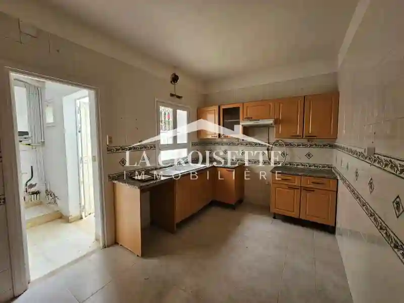 Duplex s+3 Avec Jardin à la Marsa Mdl0650 - Vue 4