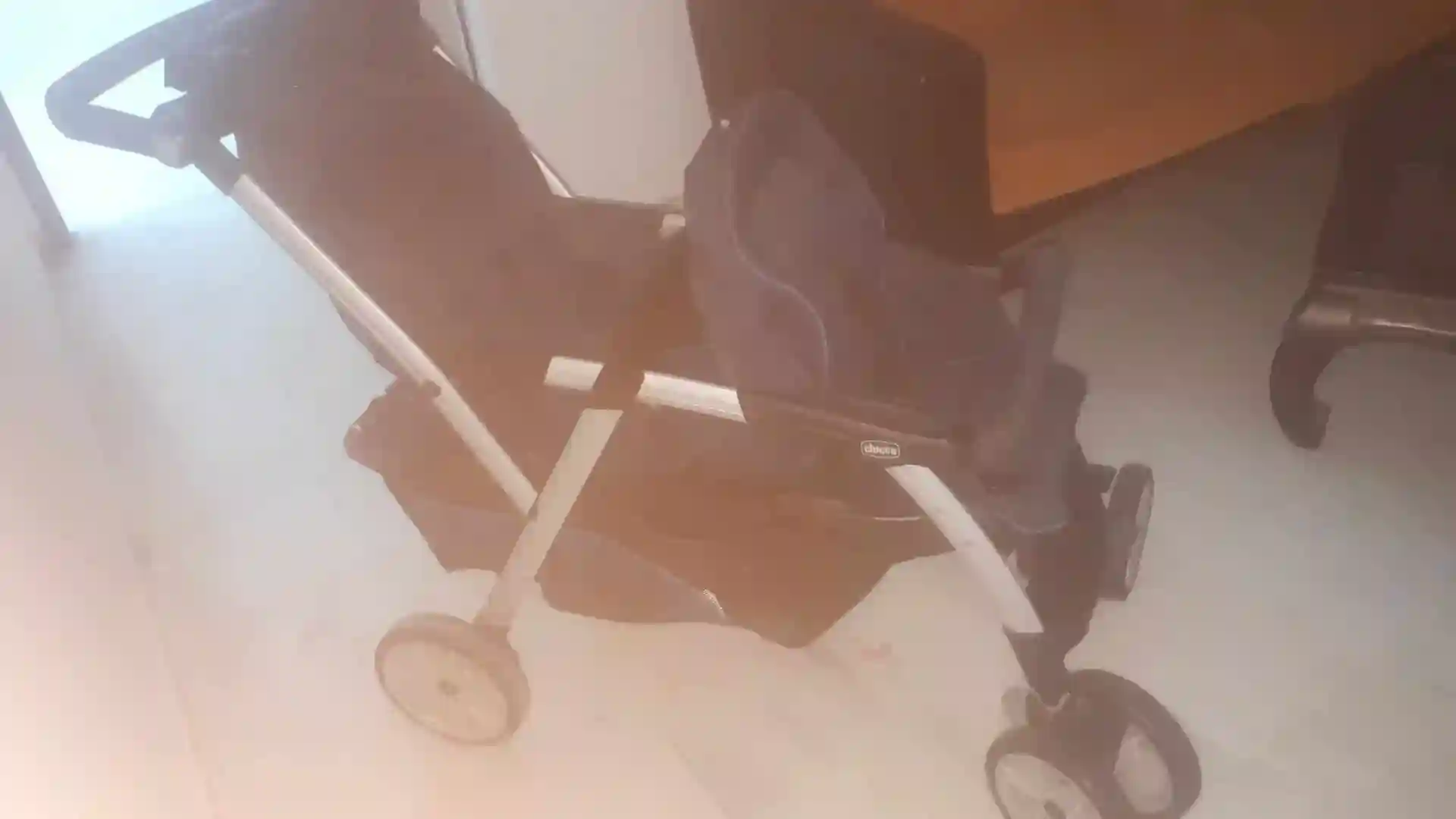a Vendre Poussettes 2 Places Chico Plus Parc Plus Siège Bébé - Vue 2