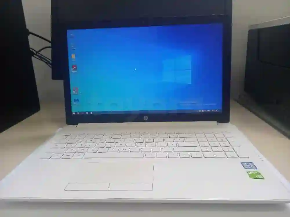 Pc Portable hp à La Soukra