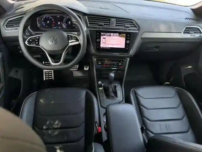 Tiguan Rline 2022 - Vue 3