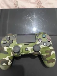 Ps4 Avec 3 Manettes et cd gta 5 à Ain Zaghouan