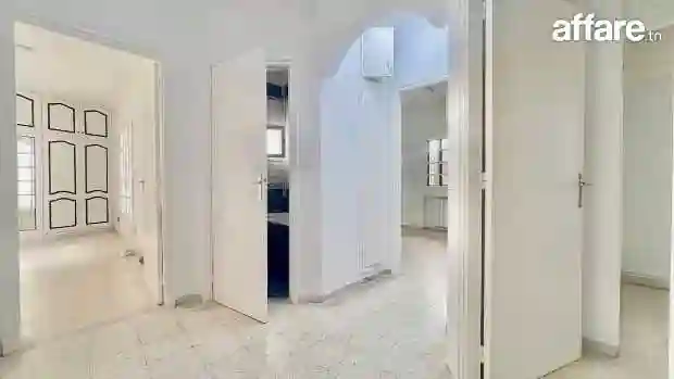A Louer Triplex S+4 Bureautique ou Habitation à Manar - Vue 4