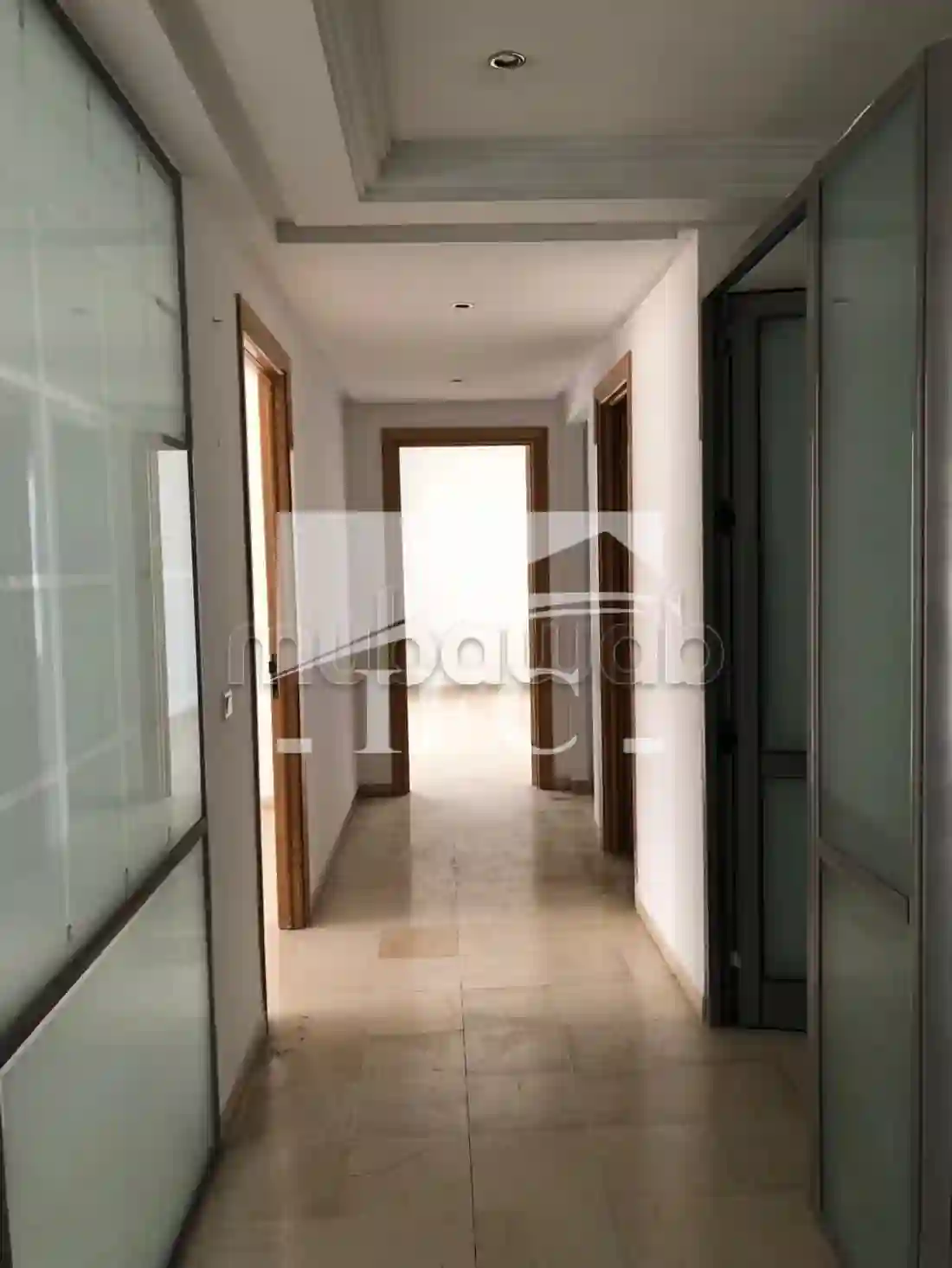 Bureau en 7 Espaces 240m² CUN Ifcu115