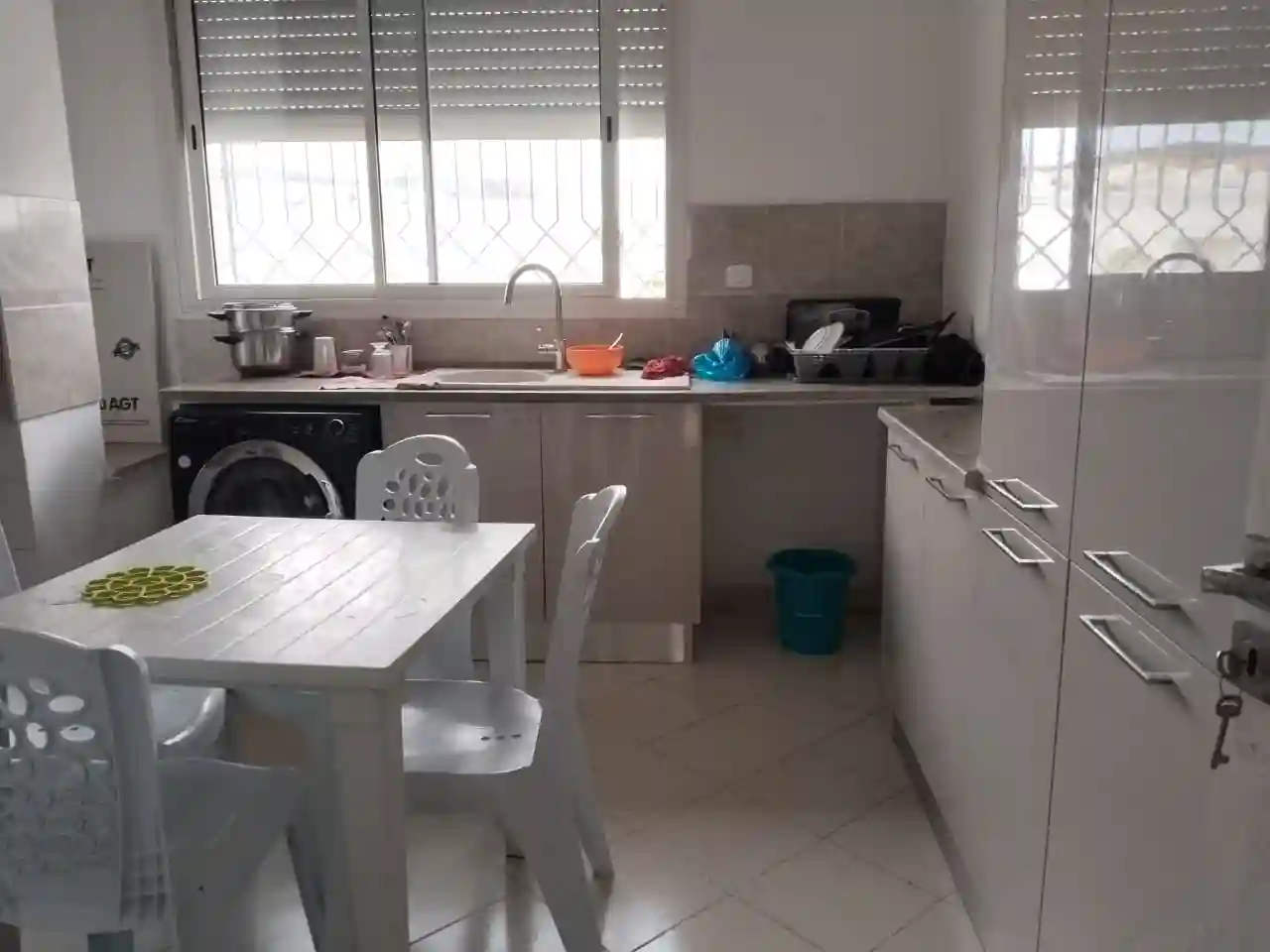 Ennasr2 vnt Villa 450m2 à Cite Ennasr 2 - Vue 1