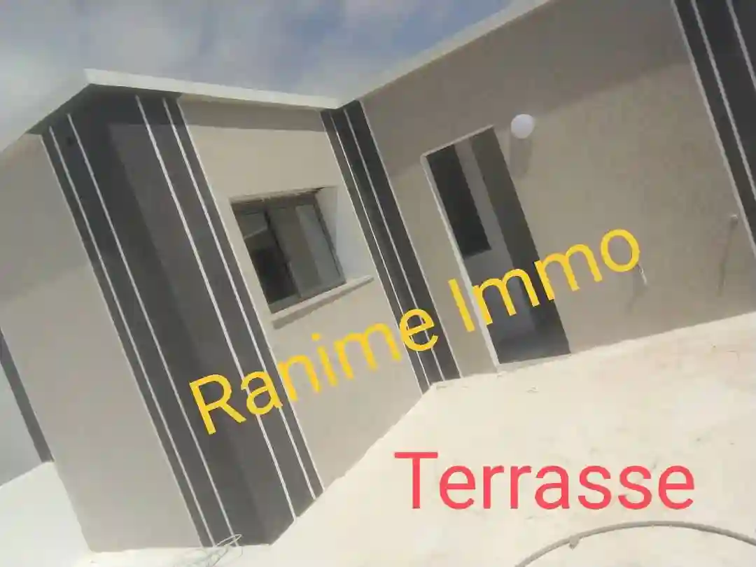 Maison Style Américain new à Cite Des Jeunes - Vue 1