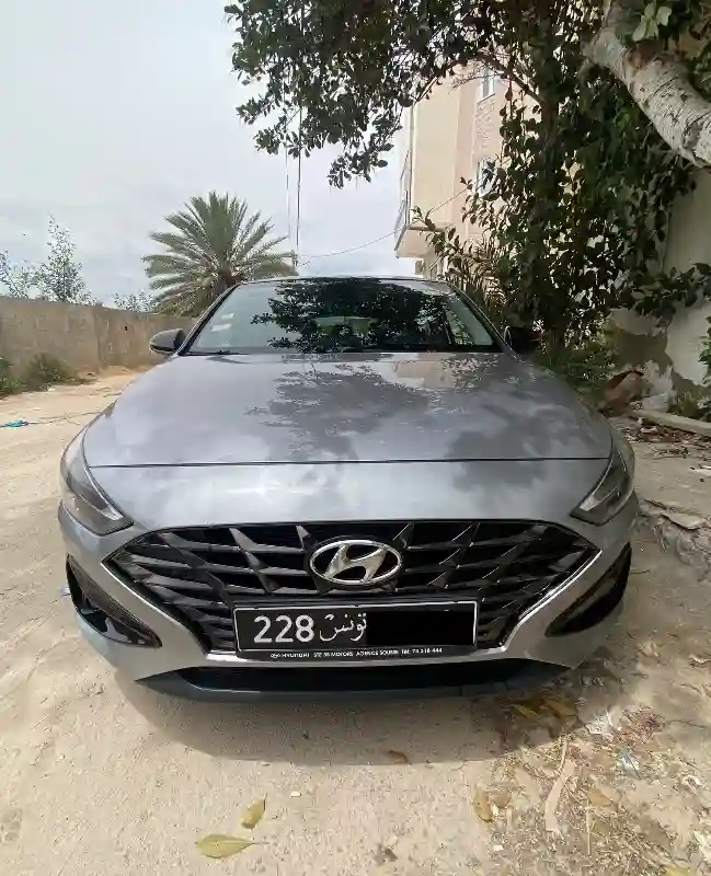 Hyundai I30 Essence 2022 - Vue 2