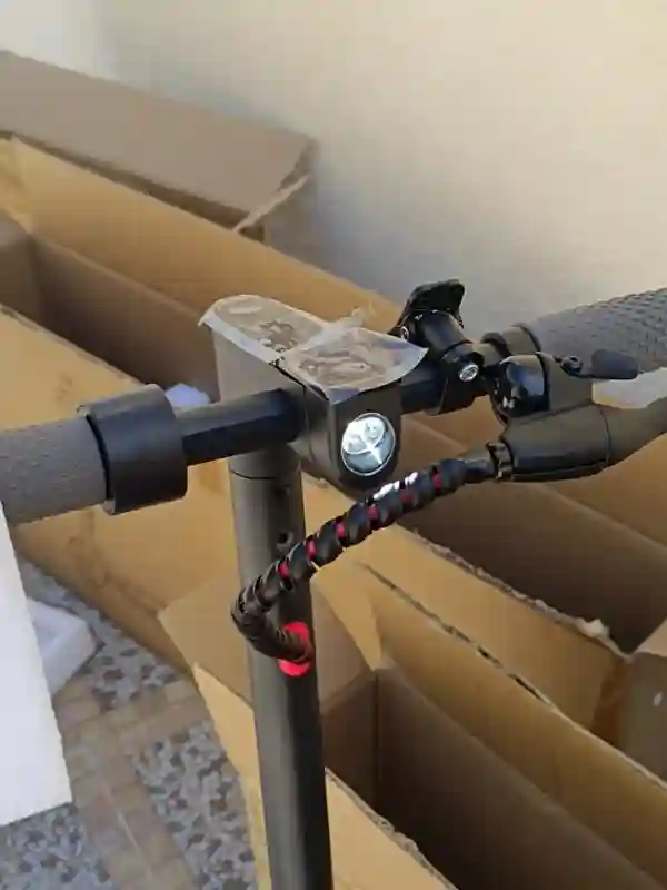 3 Trottinette Cachté Importé De Suisse - Vue 1
