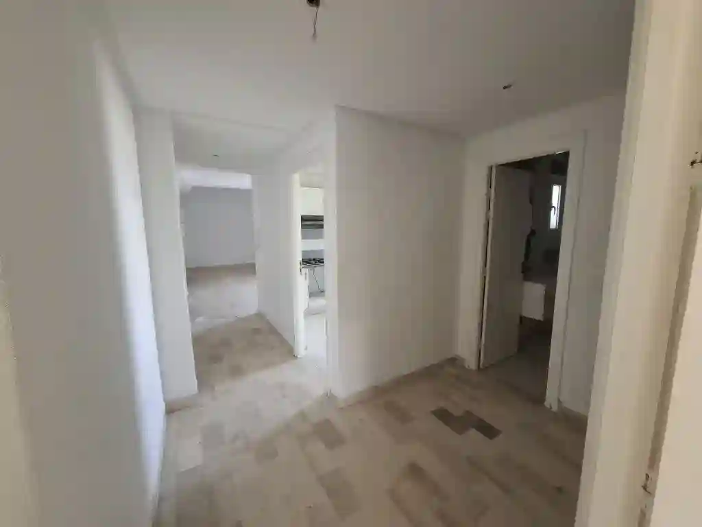 À Vendre Appartement s+3 Spacieux et Lumineux à Borj Cédria 3e - Vue 2