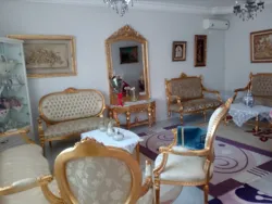 Villa Composée de 2 Étages à Cite Ennkhilet