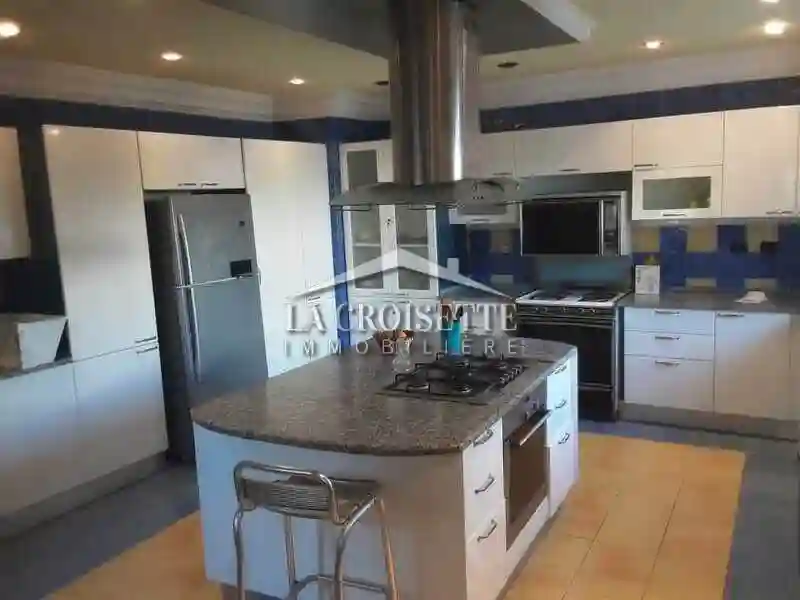 Villa s+6 Avec Piscine à Carthage Mvl0497 - Vue 3