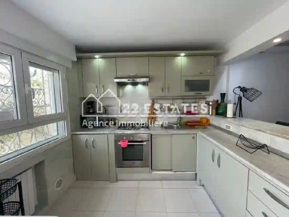 Appartement S1 Meublé Avec Terrasse à la Marsa - Vue 1