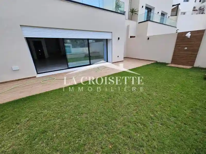 Triplex s+4 Avec Piscine aux Jardins de Carthage Mtrv0059 - Vue 2