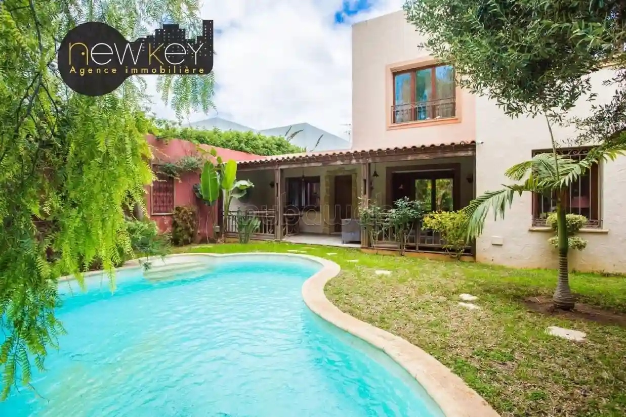 Unique Villa Style Rustique - Vue 2